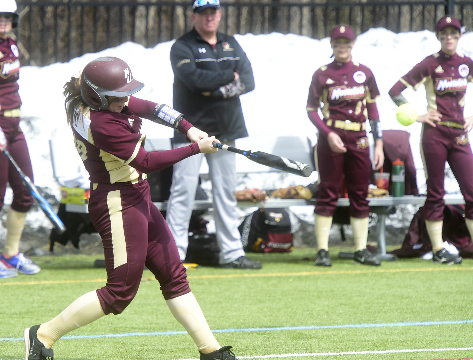 20190404_bta_Norwich softball 2